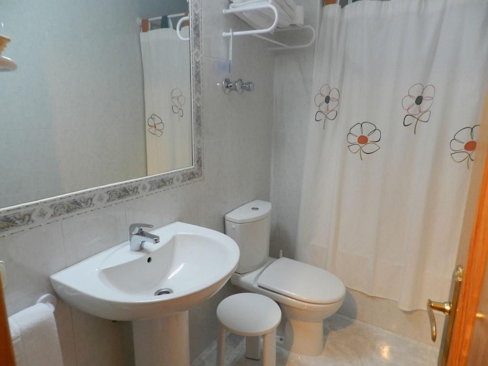 Hotel Escalar Пантикоса Екстериор снимка